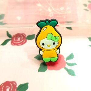 Pear-fect Kitty Sanrio-inspired lapel pin, Yellow